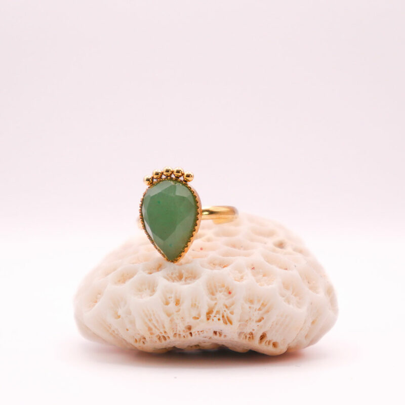 notre bague Aya avec un pierre aventurine